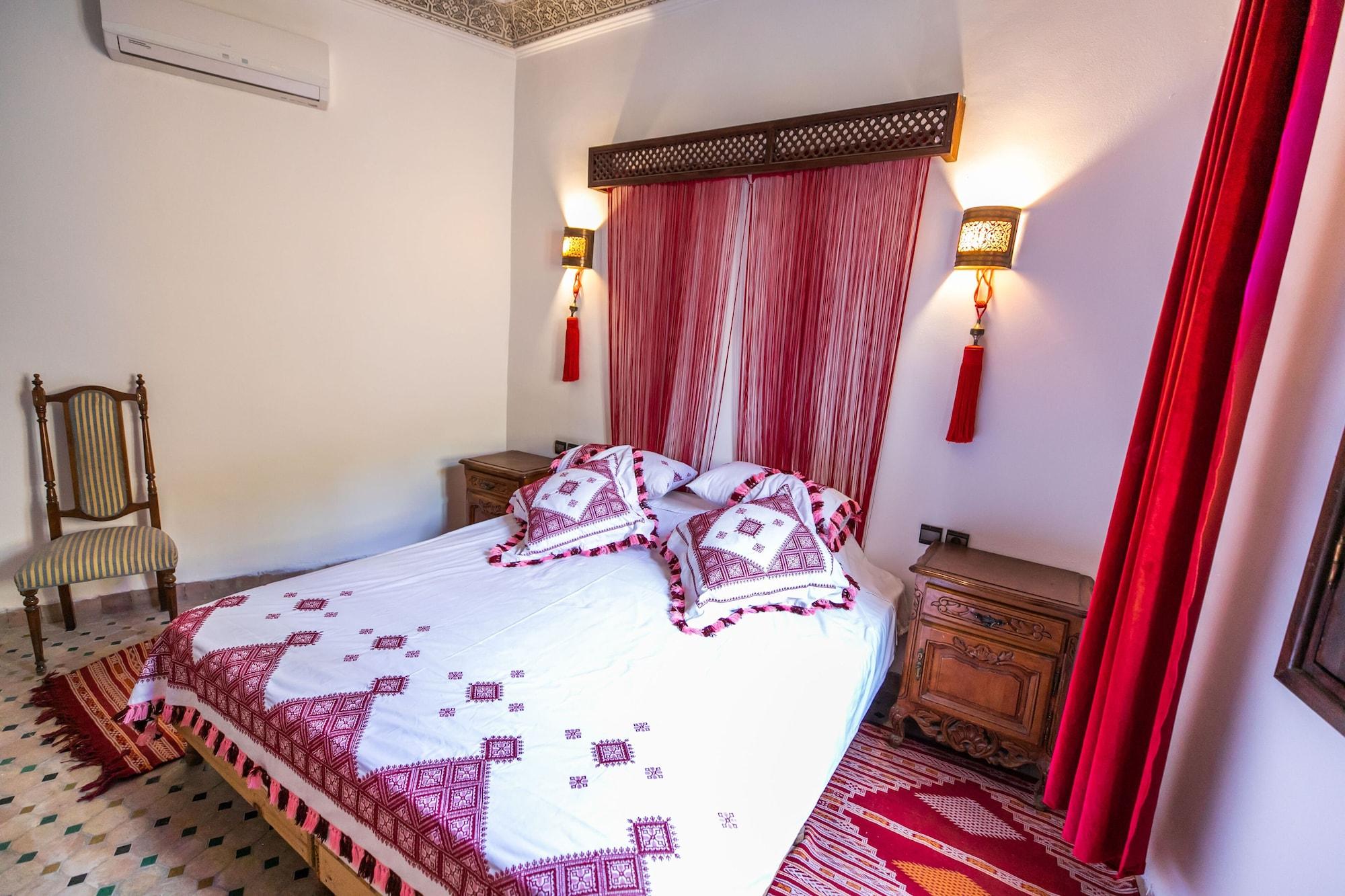 Riad Jardin Chrifa Фес Экстерьер фото